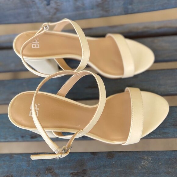 New BP Lula Slingback Sandal Women 10 US Cream Block Heel Adjustable Ankle Strap - Picture 5 of 9